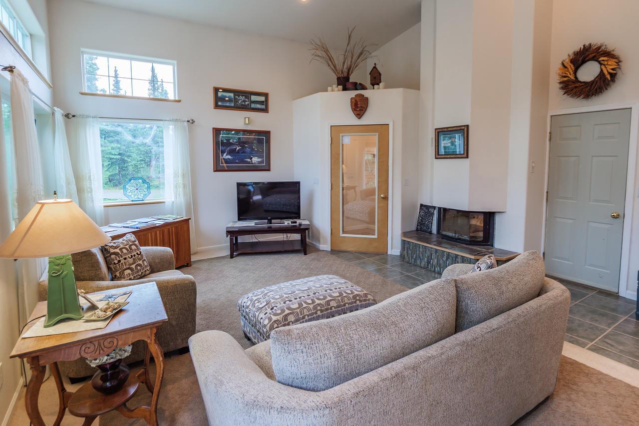 Denali Primrose Bed & Breakfast Healy Bagian luar foto